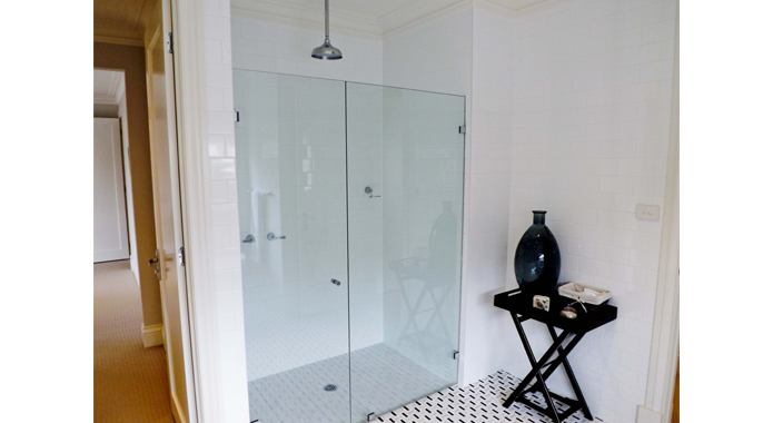 Frameless Shower Screens– Combing Style with Functionality - 